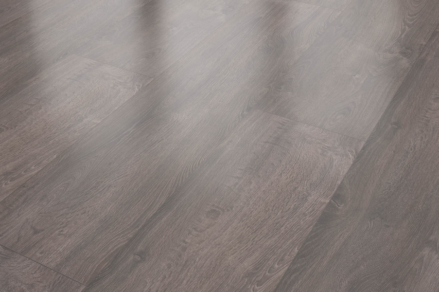 Komplett-Set Extravagant Dynamic Laminat Landhausdiele S Eiche Nero