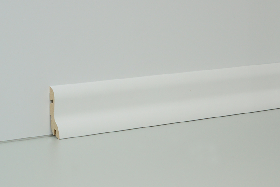 FUXX Leiste weiss foliert 2400x40x20