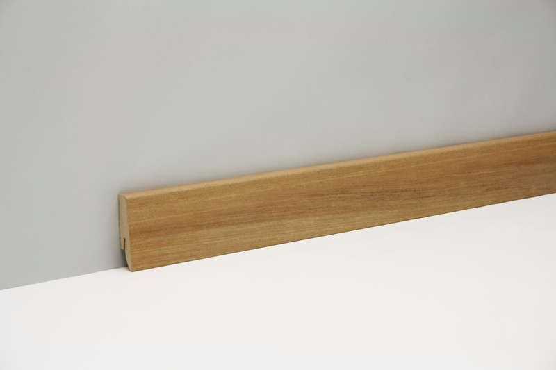 CLIP Leiste Kernesche foliert 2400x58x19