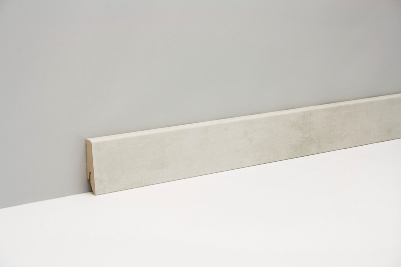 CLIP Leiste Loft foliert 2400x58x19