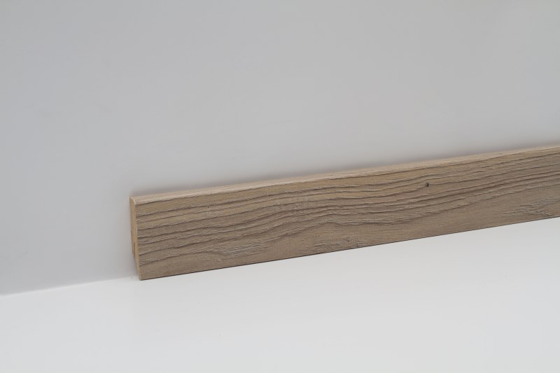 CLIP Leiste W33 foliert 2400x58x19