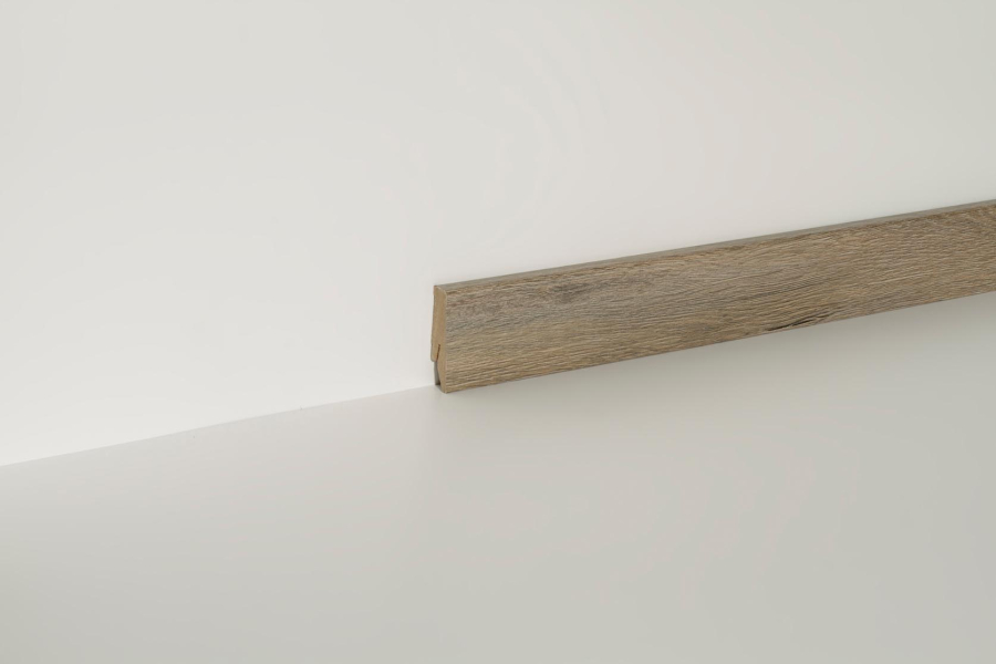 CLIP Leiste W34 foliert 2400x58x19