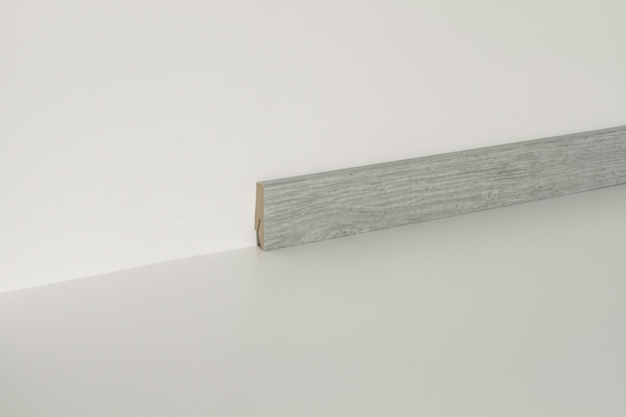 CLIP Leiste W38 foliert 2400x58x20