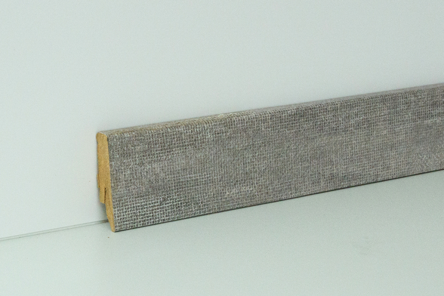 CLIP Leiste Krawood dark foliert 2400x58x19